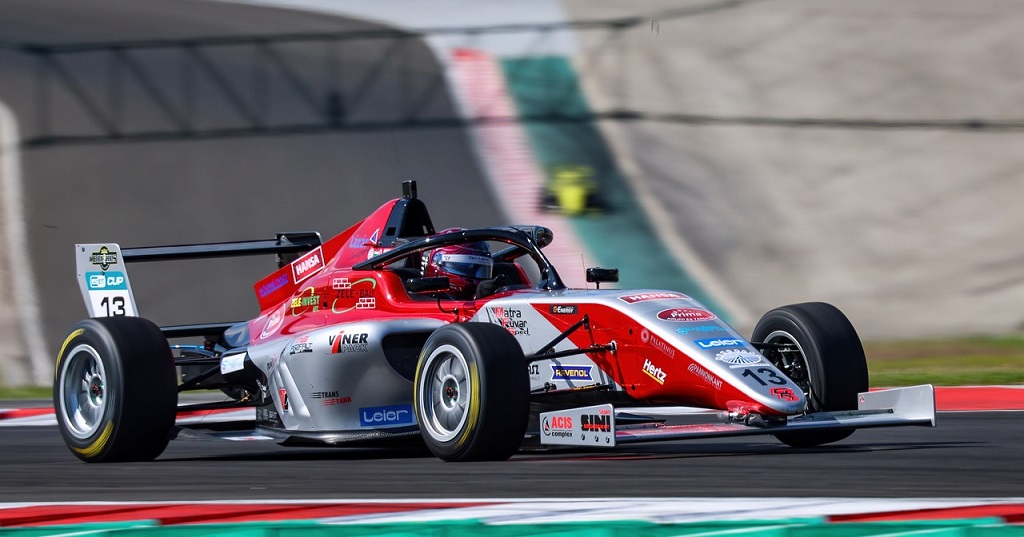 Arccal az F1 felé – már a Formula 4-ben pallérozódik a fiatal magyar reménység